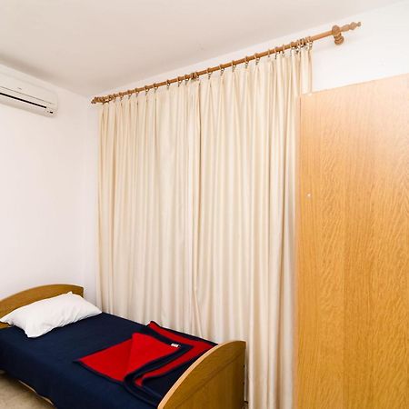 Guest House Kiko โปเมนา ห้อง รูปภาพ