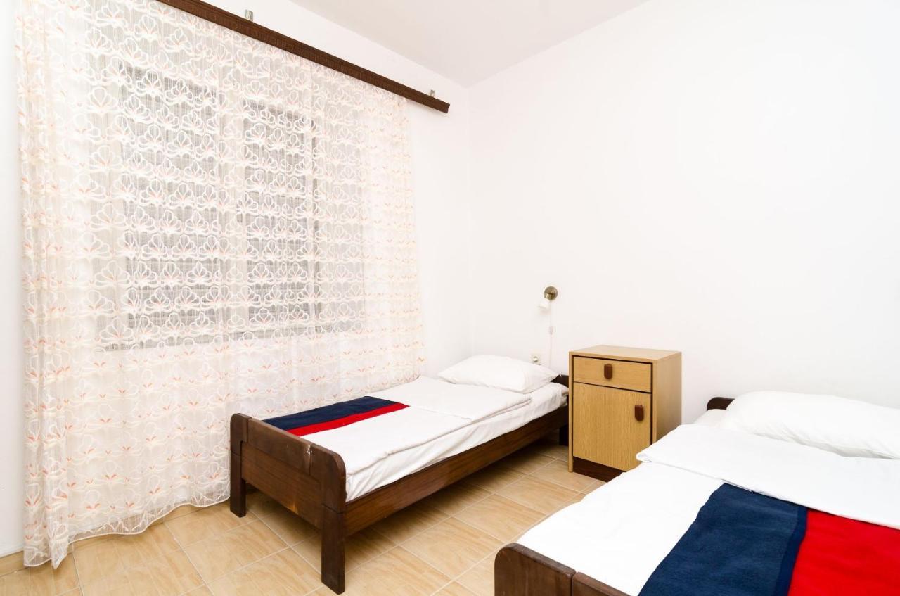 Guest House Kiko โปเมนา ภายนอก รูปภาพ